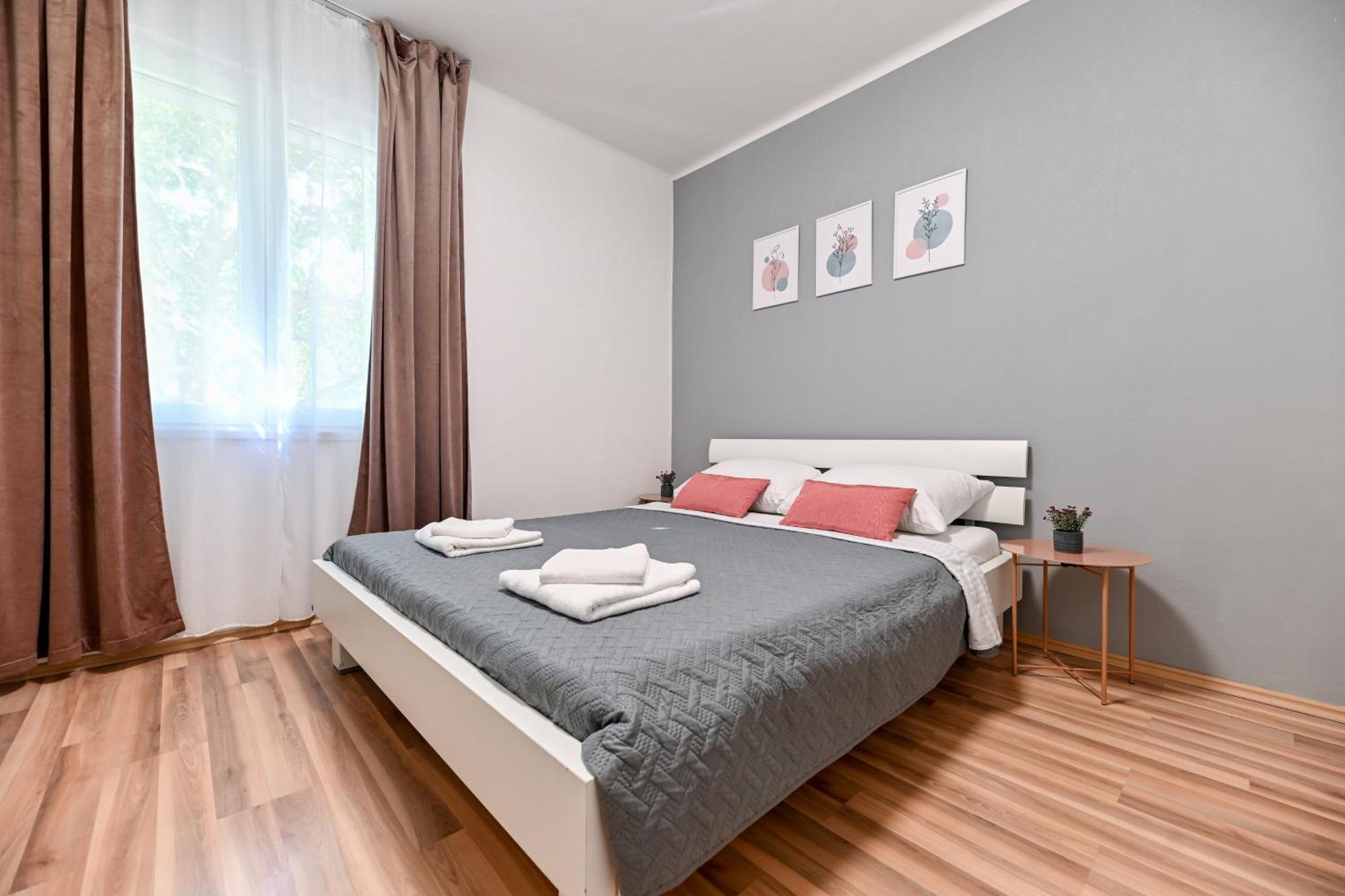 Apartman Peaceful Near Old Town *